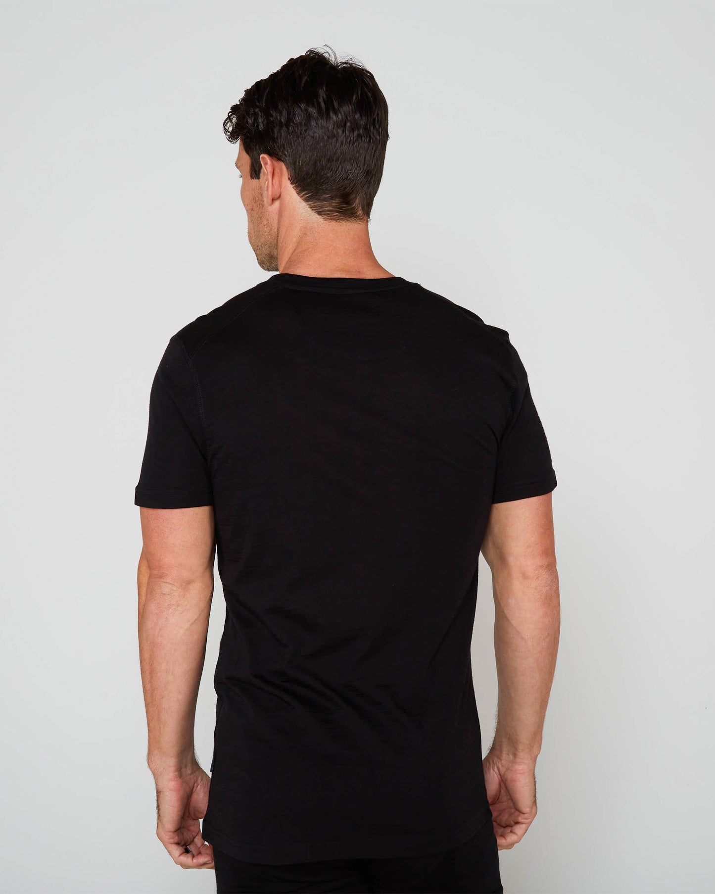 TITAN SS CREW NECK BLACK