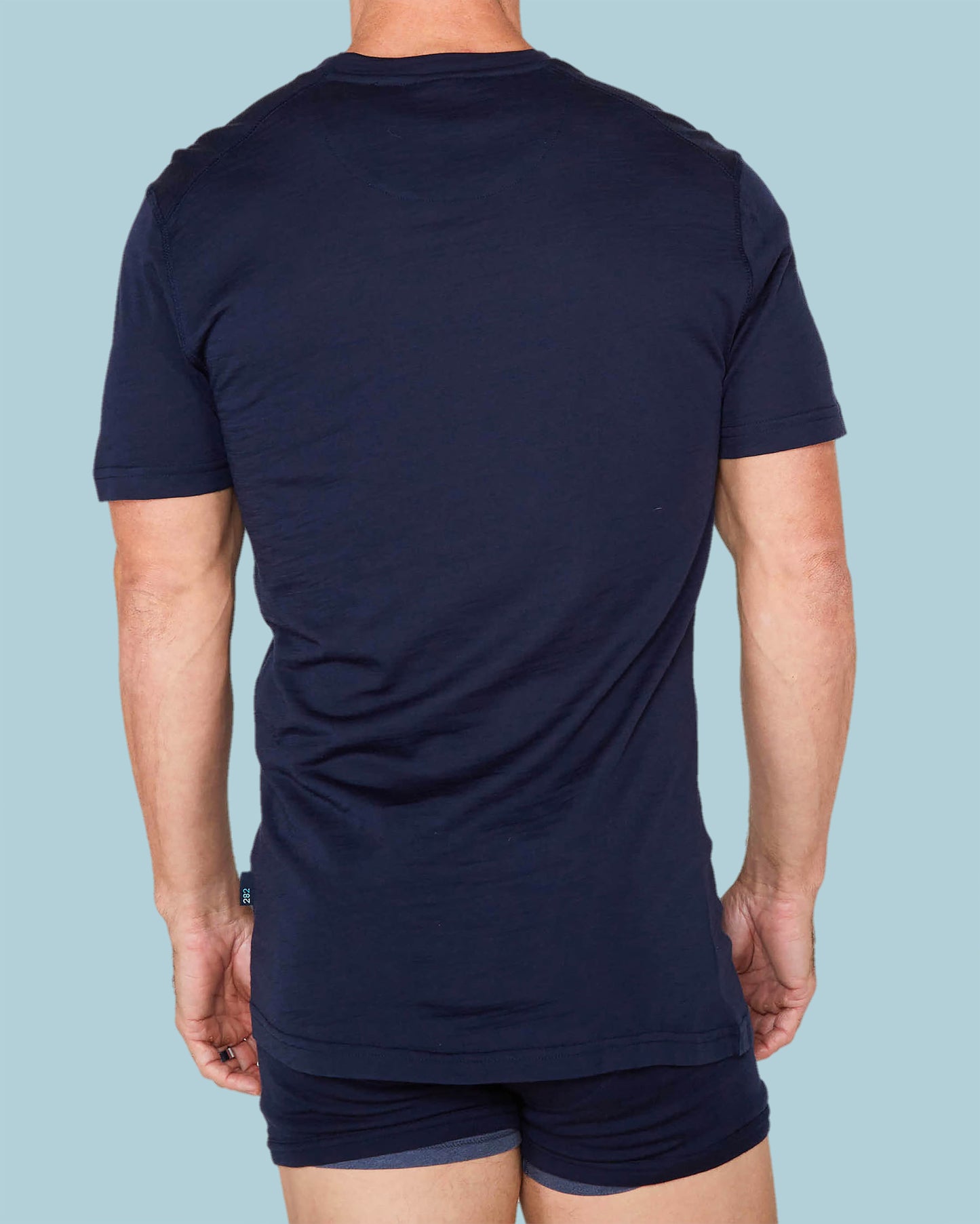 INVICTUS SS V-NECK NAVY
